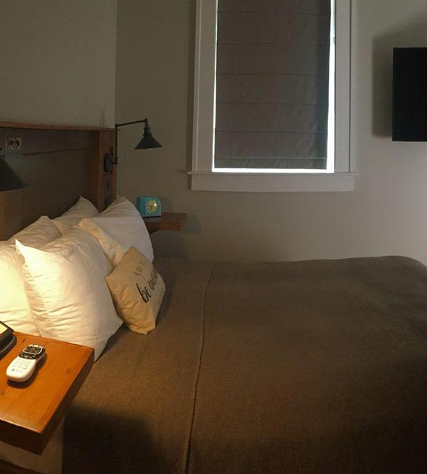 The Western Front Hotel, Virginia Standard Queen Accessible